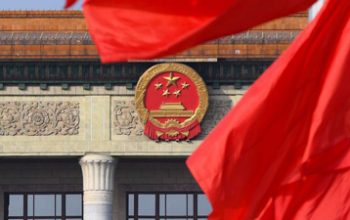 住房和城鄉建設部等部門關于加快推進房屋建筑和市政基礎設施工程實行工程擔保制度的指導意見